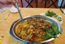 Gà vườn nấu giả cầy