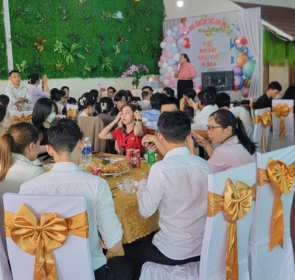 ẨM THỰC ANH EM