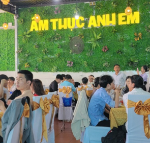 ẨM THỰC ANH EM